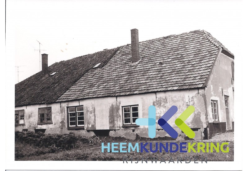 Kosterstraat nr.3-4-5-6- pannerden sloopwoningen 1968 (4)